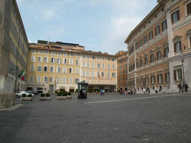  Piazza di Monte Citorio